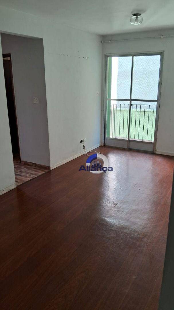 Apartamento à venda com 2 quartos, 65m² - Foto 2