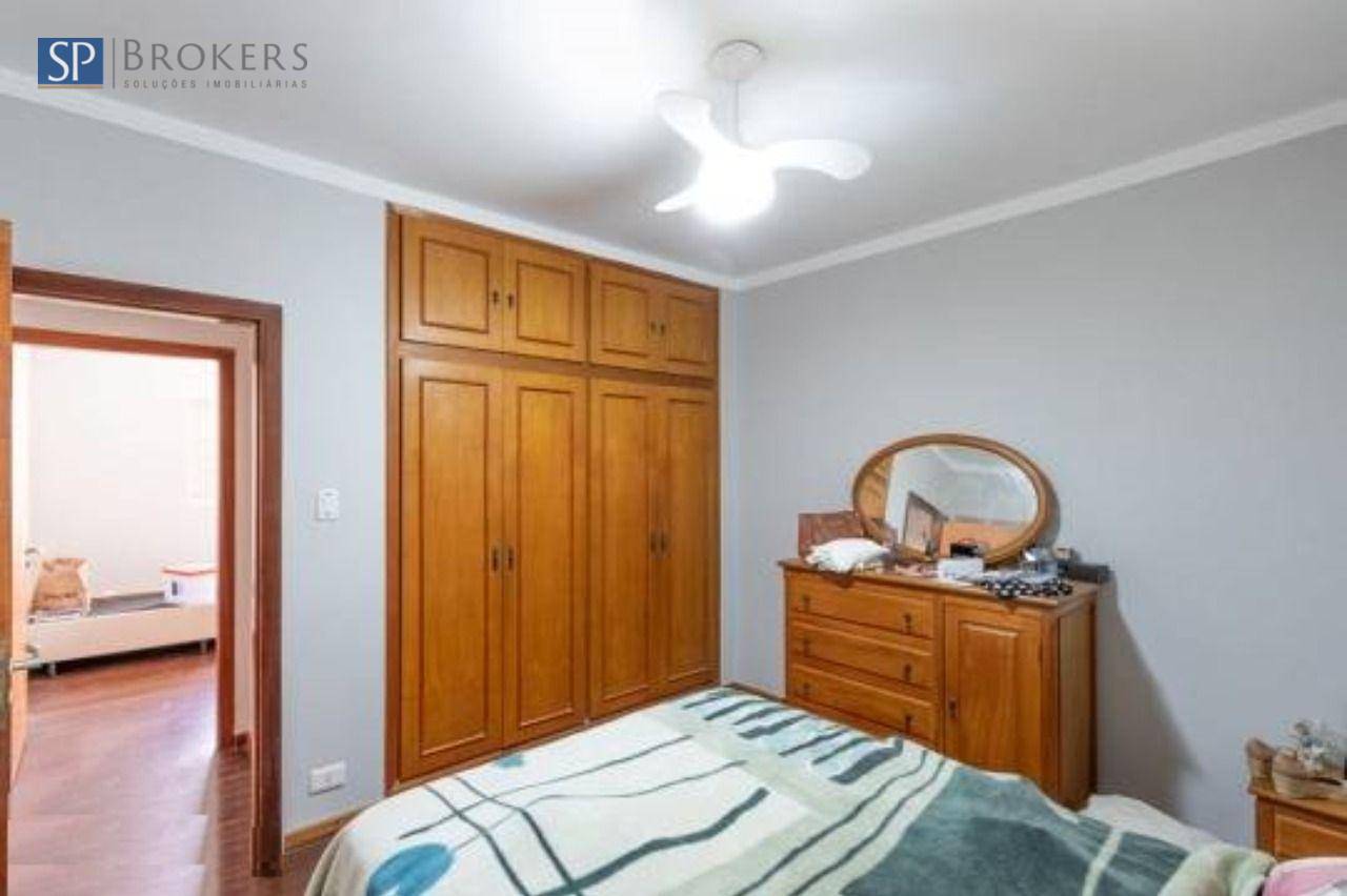 Casa à venda com 4 quartos, 180m² - Foto 15