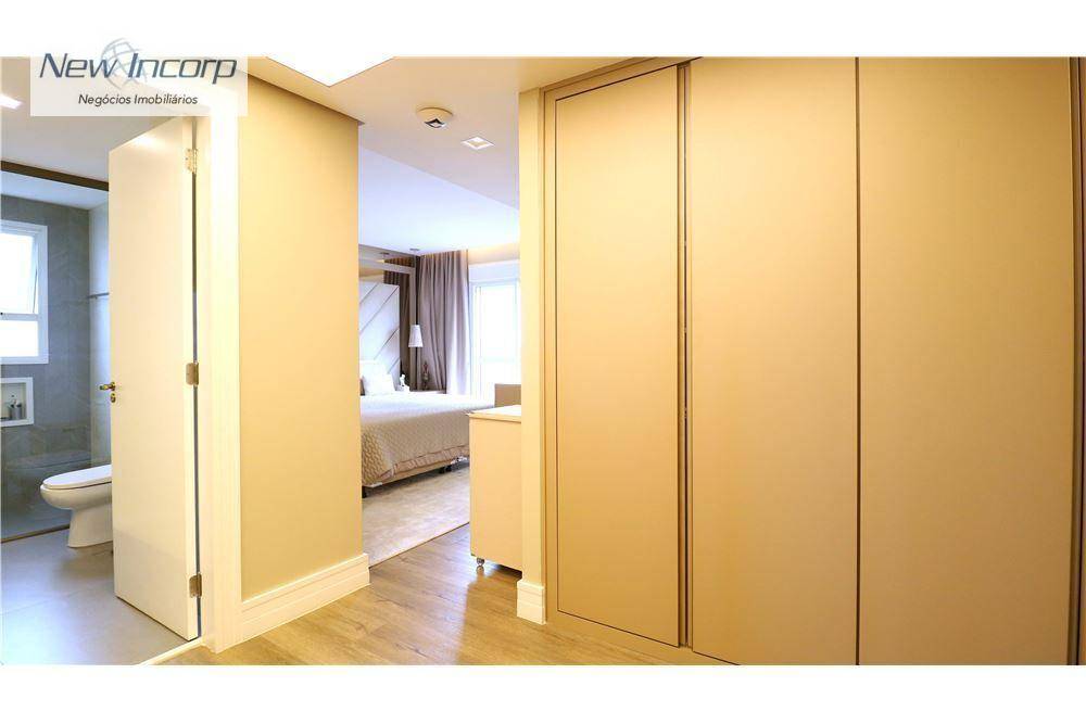 Apartamento à venda com 4 quartos, 238m² - Foto 29