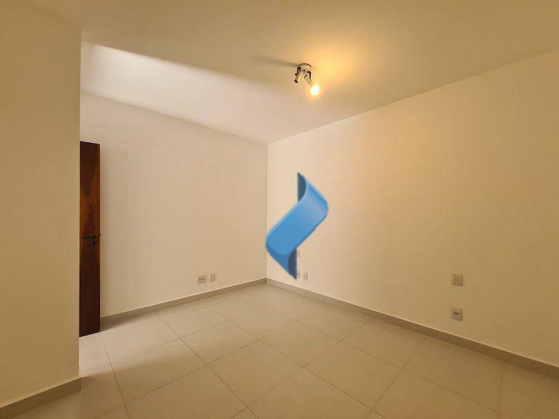 Apartamento para alugar com 1 quarto, 50m² - Foto 18