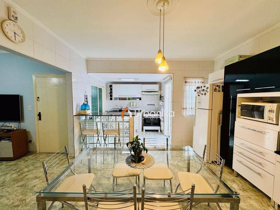 Casa, 2 quartos, 112 m² - Foto 1