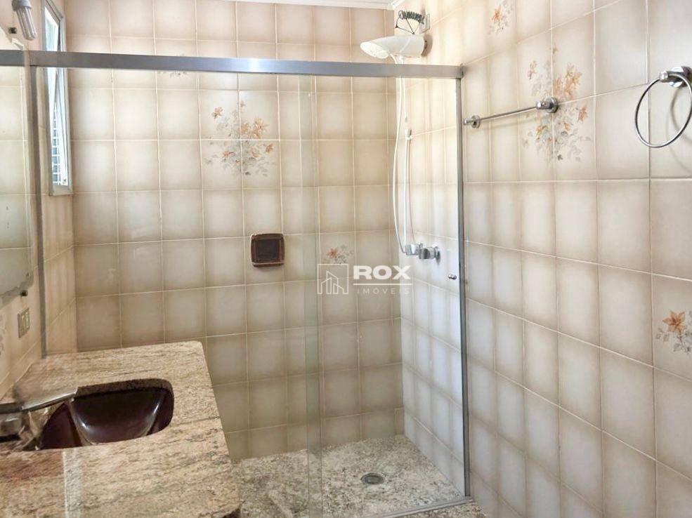 Apartamento à venda com 3 quartos, 179m² - Foto 13