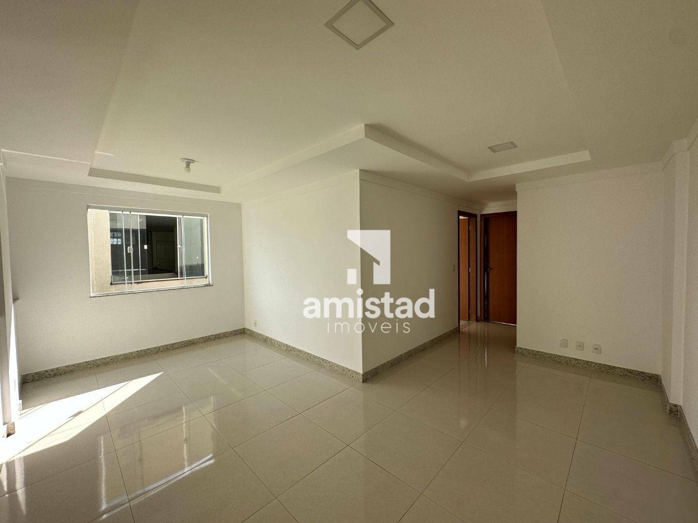 Apartamento à venda com 2 quartos, 70m² - Foto 2