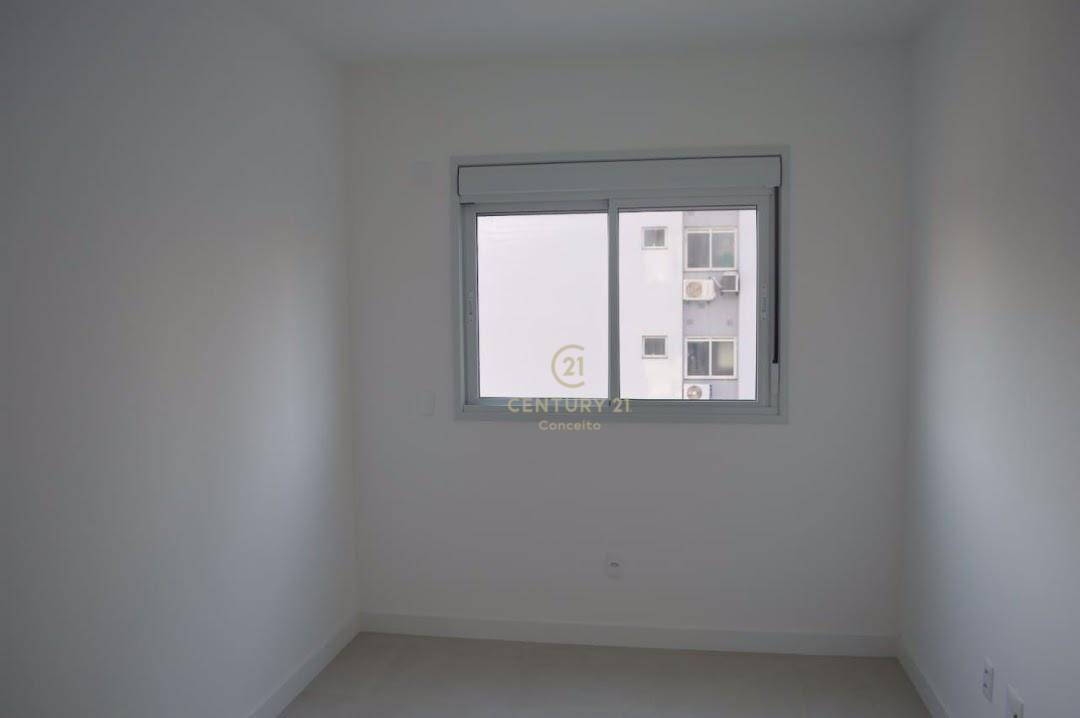 Apartamento à venda com 2 quartos, 69m² - Foto 3