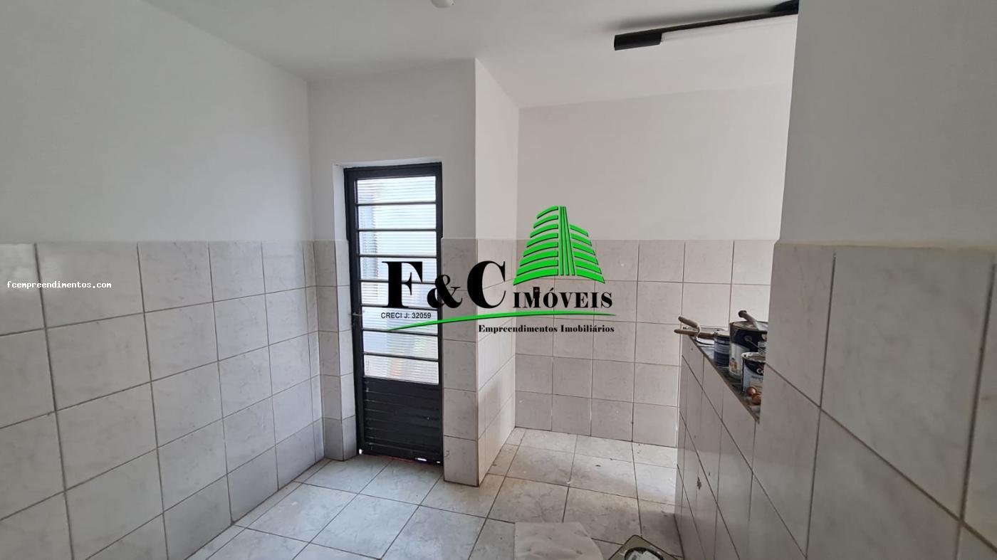 Casa à venda com 1 quarto, 67m² - Foto 13