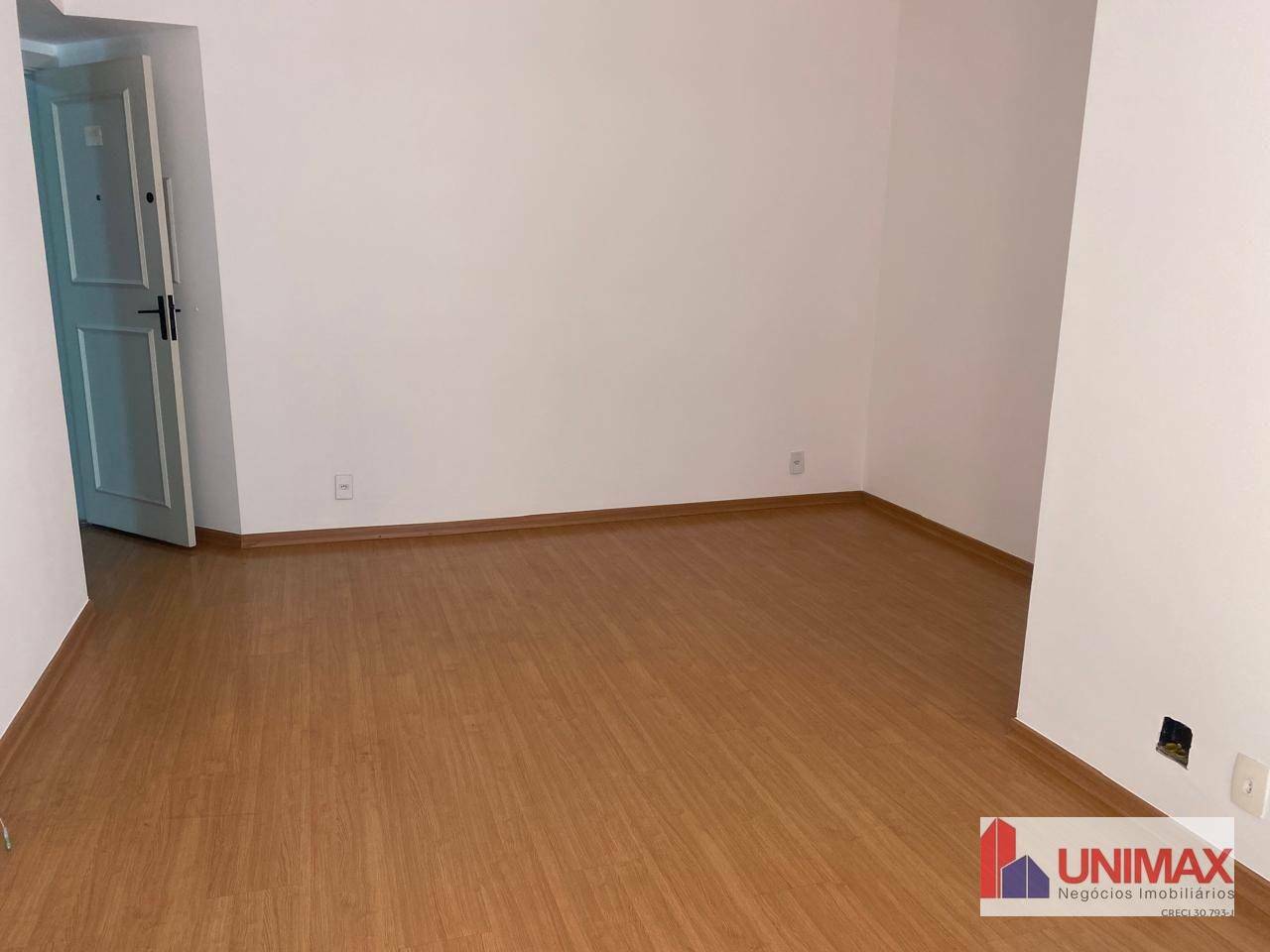 Apartamento para alugar com 3 quartos, 86m² - Foto 3