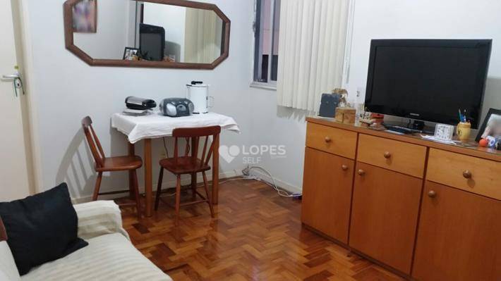 Apartamento à venda com 1 quarto, 47m² - Foto 1