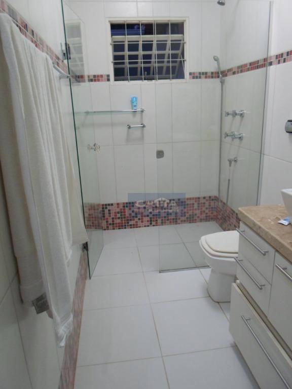 Sobrado à venda com 3 quartos, 187m² - Foto 10