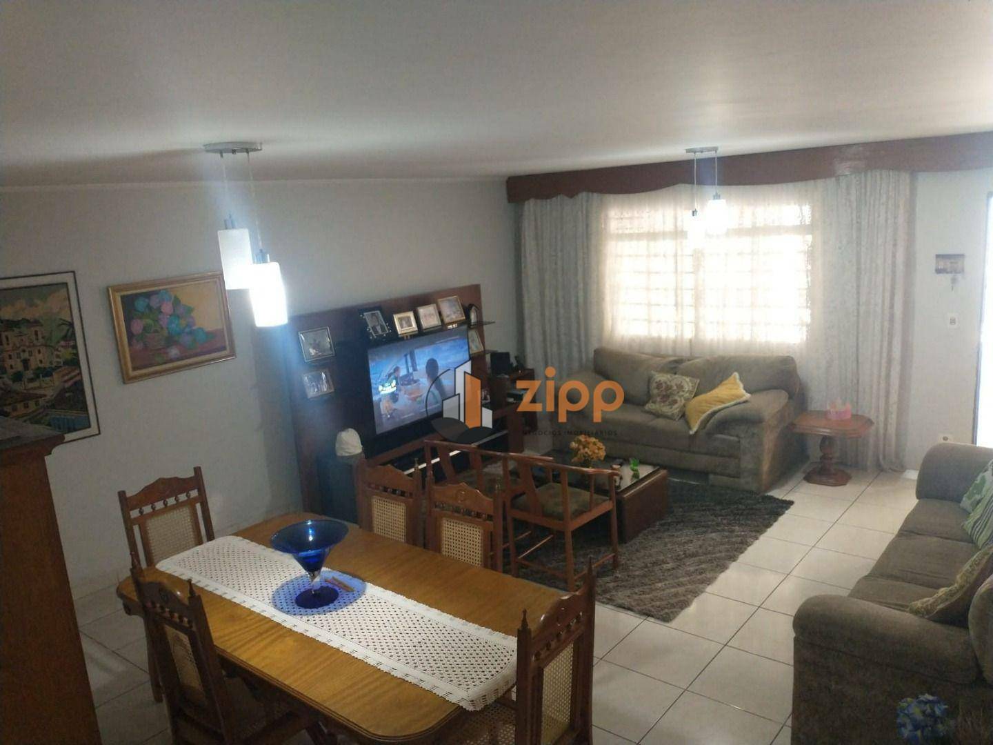 Sobrado à venda com 3 quartos, 100m² - Foto 2