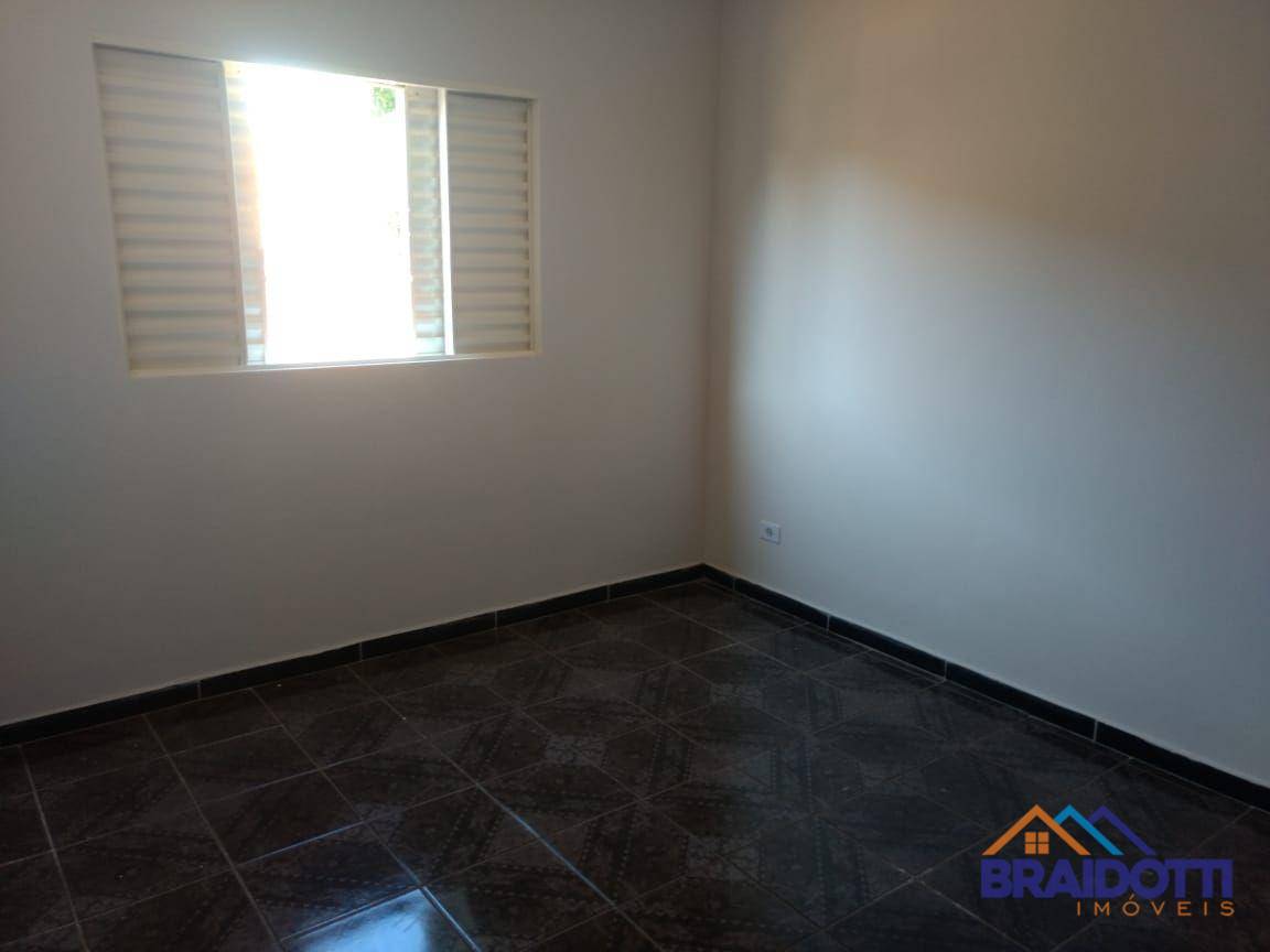 Casa à venda com 3 quartos, 120m² - Foto 10