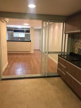 Apartamento à venda com 2 quartos, 76m² - Foto 13