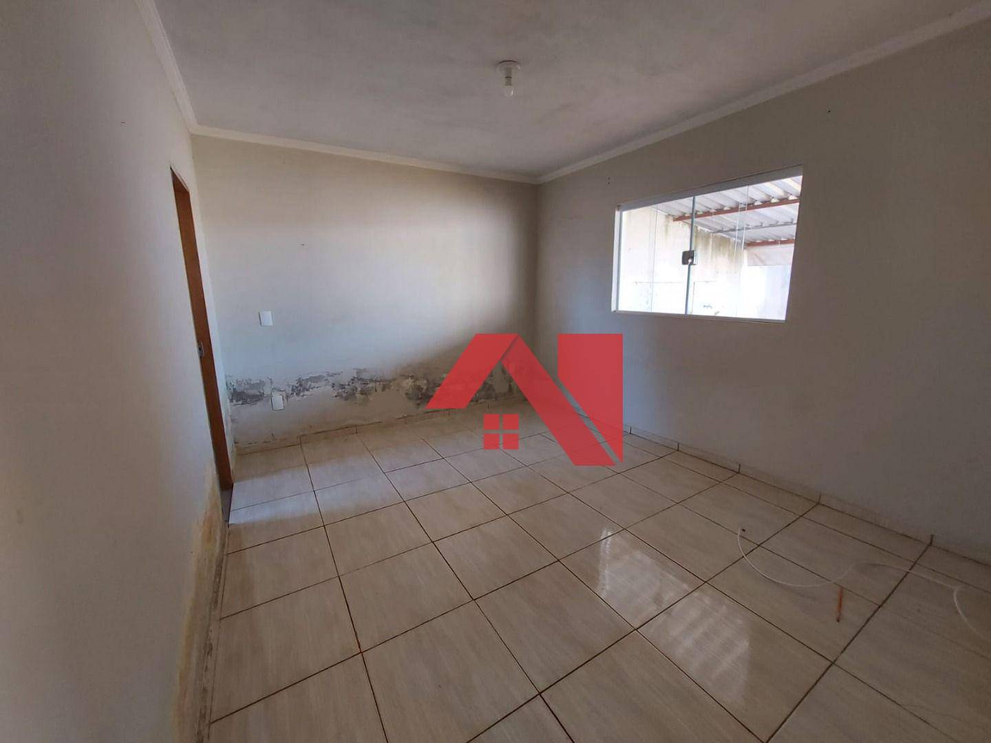 Casa à venda com 3 quartos, 90m² - Foto 5