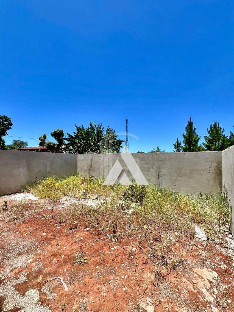 Casa à venda com 2 quartos, 53m² - Foto 13