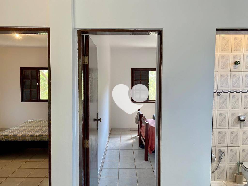 Casa de Condomínio à venda com 5 quartos, 300m² - Foto 18