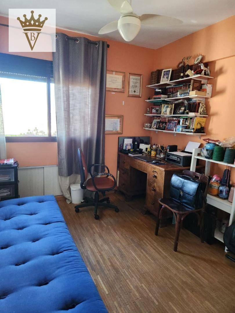 Apartamento à venda com 3 quartos, 150m² - Foto 8