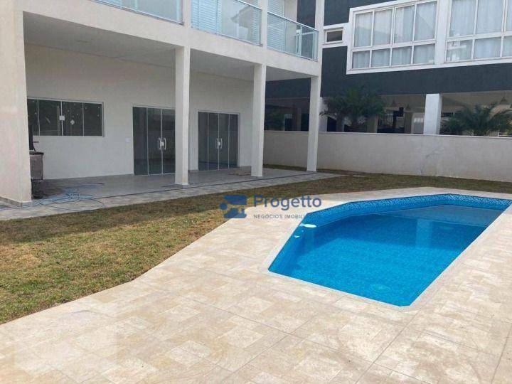 Casa de Condomínio à venda com 3 quartos, 231m² - Foto 18