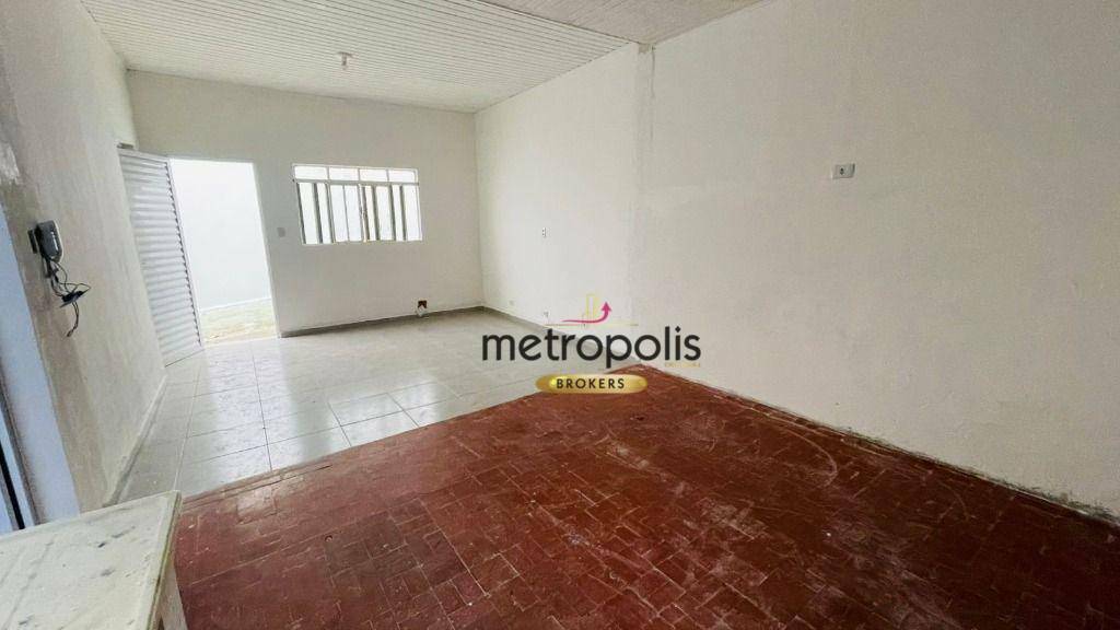 Casa para alugar com 1 quarto, 60m² - Foto 3