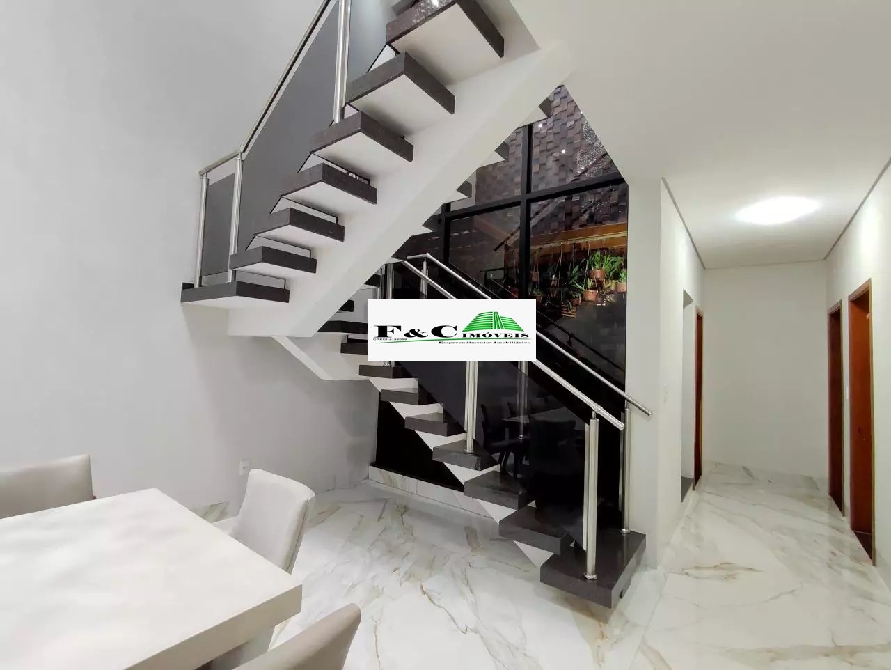 Casa de Condomínio para alugar com 4 quartos, 300m² - Foto 45