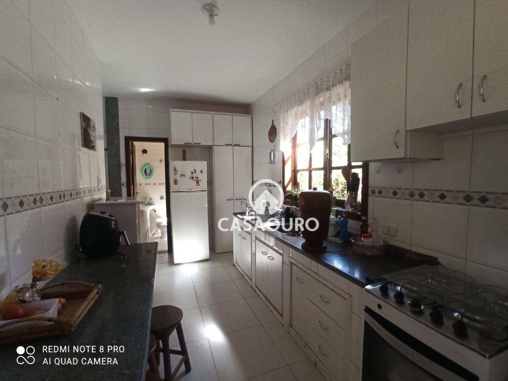 Casa de Condomínio à venda com 5 quartos, 385m² - Foto 19