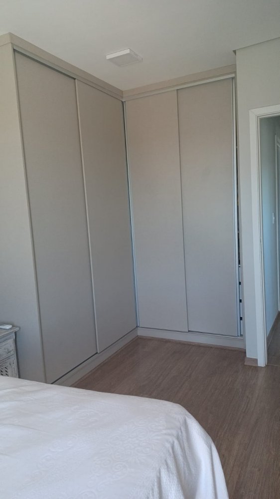 Apartamento à venda com 3 quartos, 81m² - Foto 8