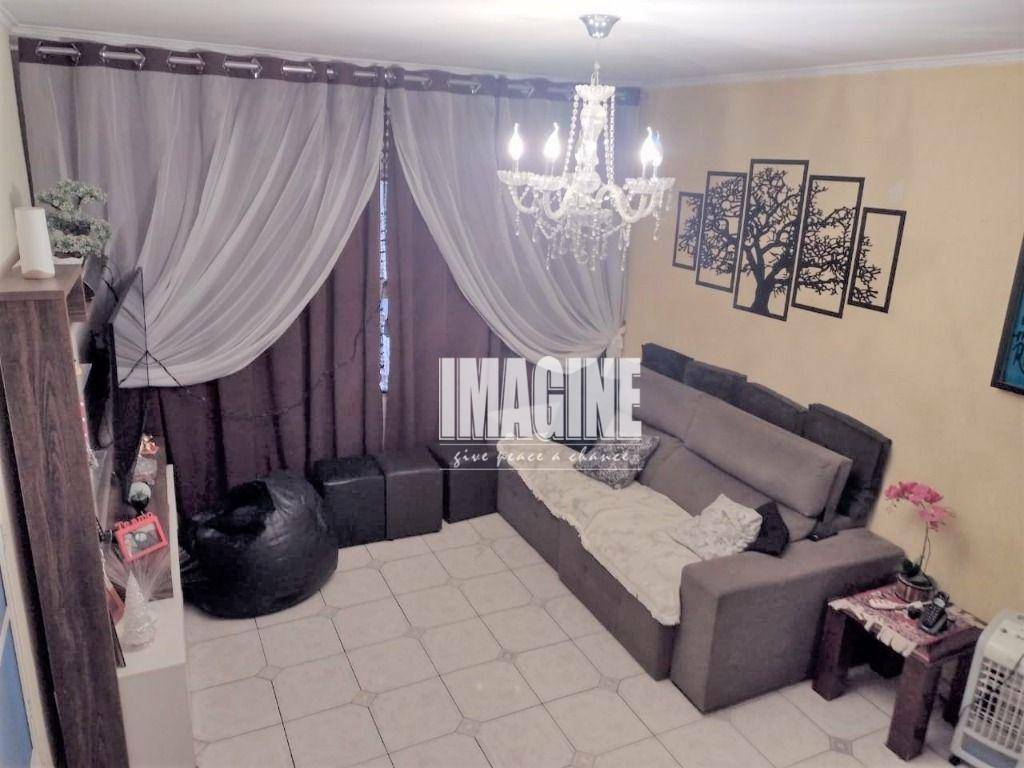 Sobrado à venda com 2 quartos, 108m² - Foto 3