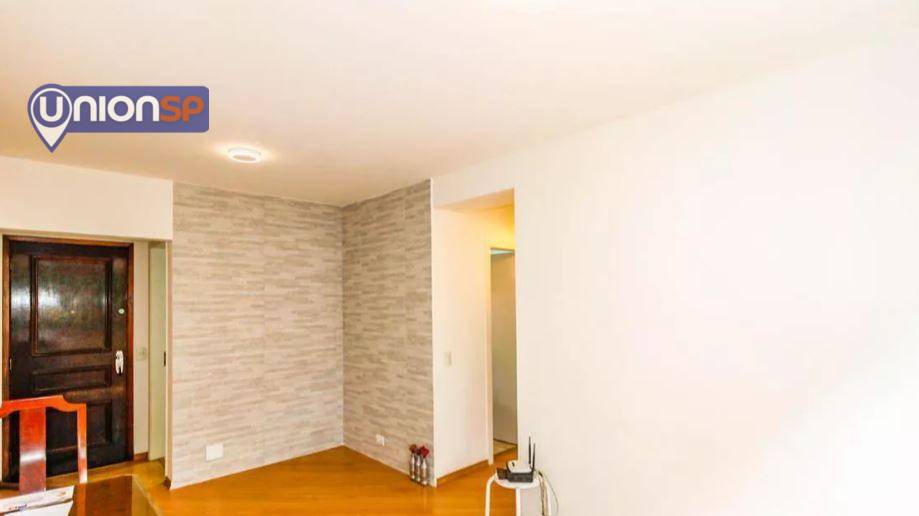 Apartamento à venda com 2 quartos, 73m² - Foto 4