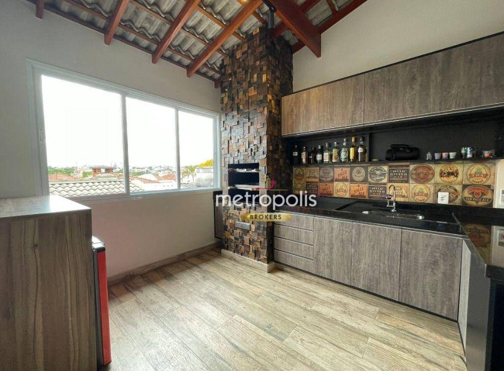 Sobrado à venda com 3 quartos, 230m² - Foto 2