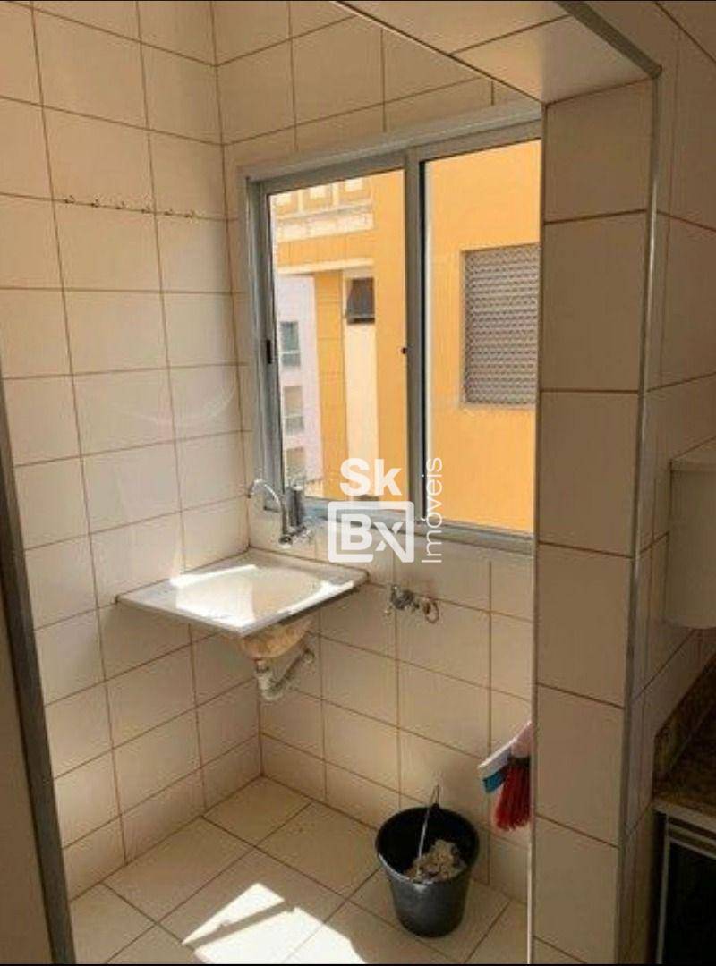 Apartamento à venda com 2 quartos, 72m² - Foto 11