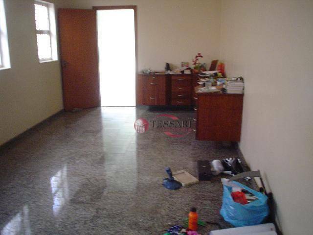 Casa à venda e aluguel com 4 quartos, 340m² - Foto 18