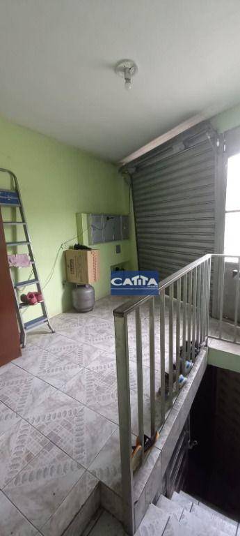 Sobrado à venda com 2 quartos, 168m² - Foto 11