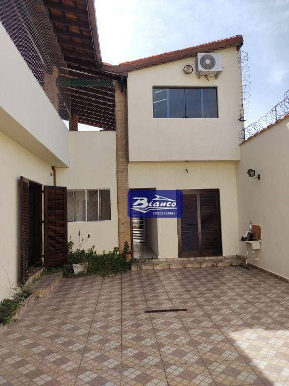 Sobrado à venda com 4 quartos, 387m² - Foto 9