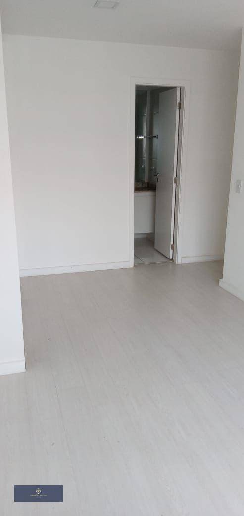 Apartamento à venda com 2 quartos, 76m² - Foto 28