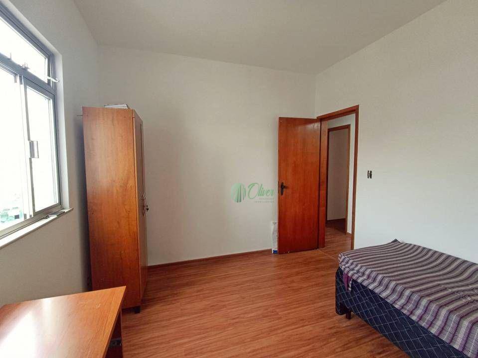 Apartamento à venda com 3 quartos, 140m² - Foto 13