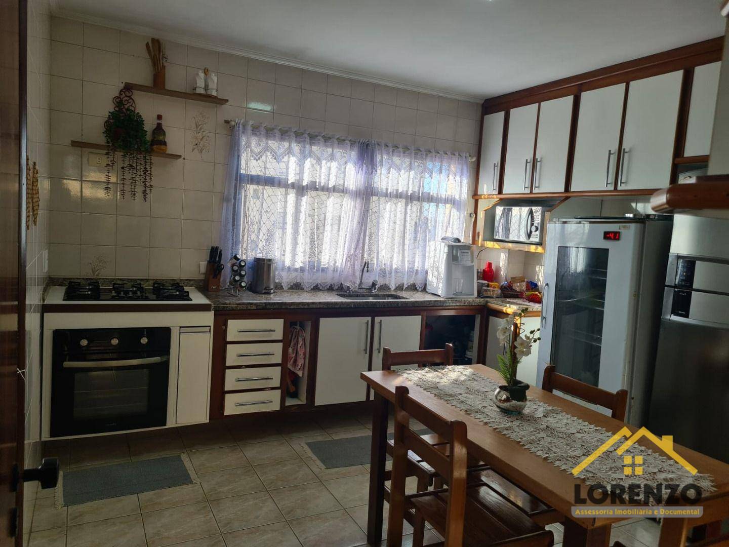 Apartamento à venda com 3 quartos, 135m² - Foto 9