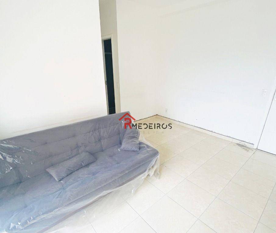 Apartamento à venda com 2 quartos, 51m² - Foto 4