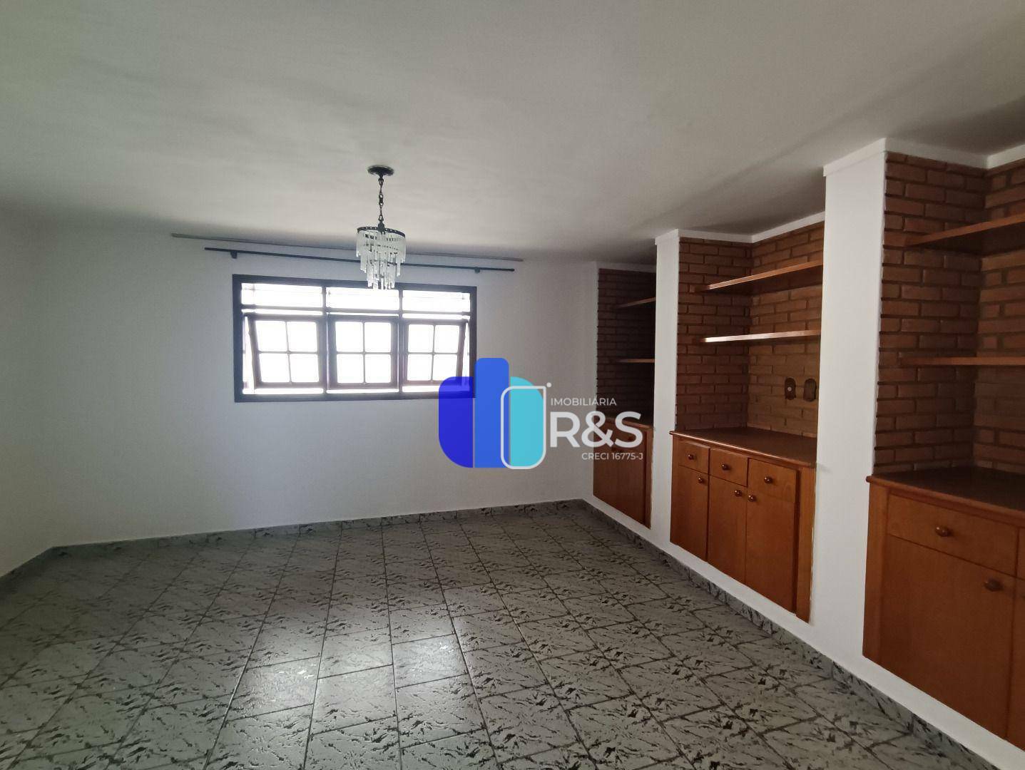 Casa para alugar com 3 quartos, 210m² - Foto 16