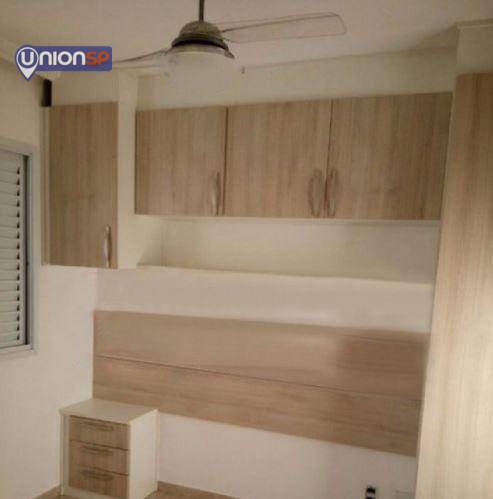 Apartamento à venda com 2 quartos, 65m² - Foto 4