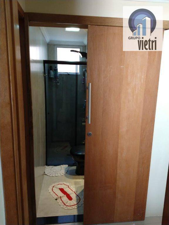 Apartamento à venda com 2 quartos, 38m² - Foto 18