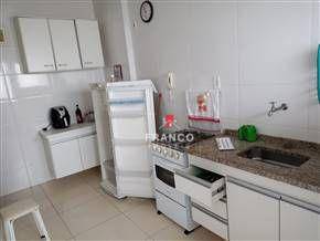 Apartamento à venda com 2 quartos, 74m² - Foto 11