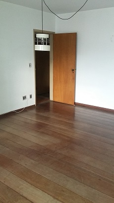 Apartamento à venda com 3 quartos, 133m² - Foto 2