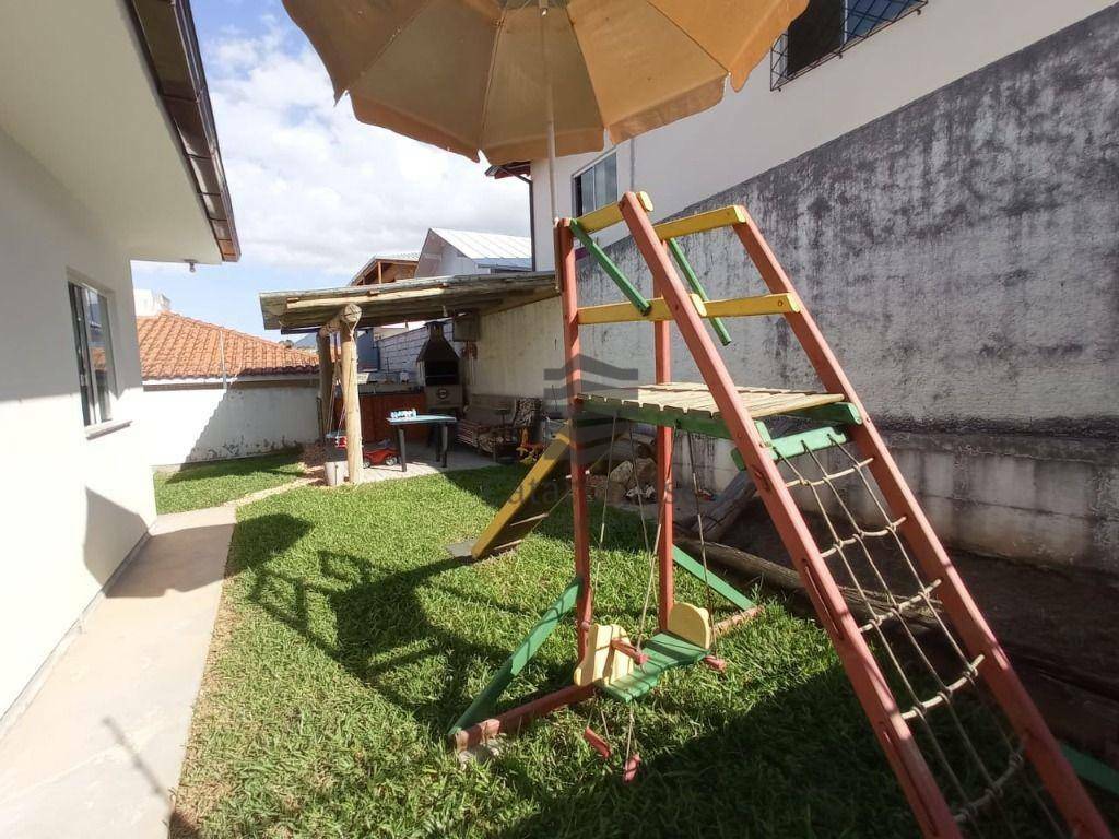 Casa à venda com 3 quartos, 117m² - Foto 15