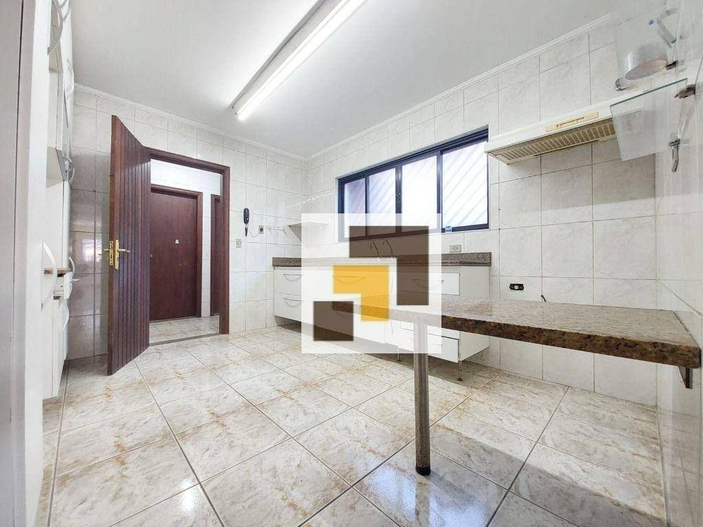 Sobrado à venda com 3 quartos, 168m² - Foto 27