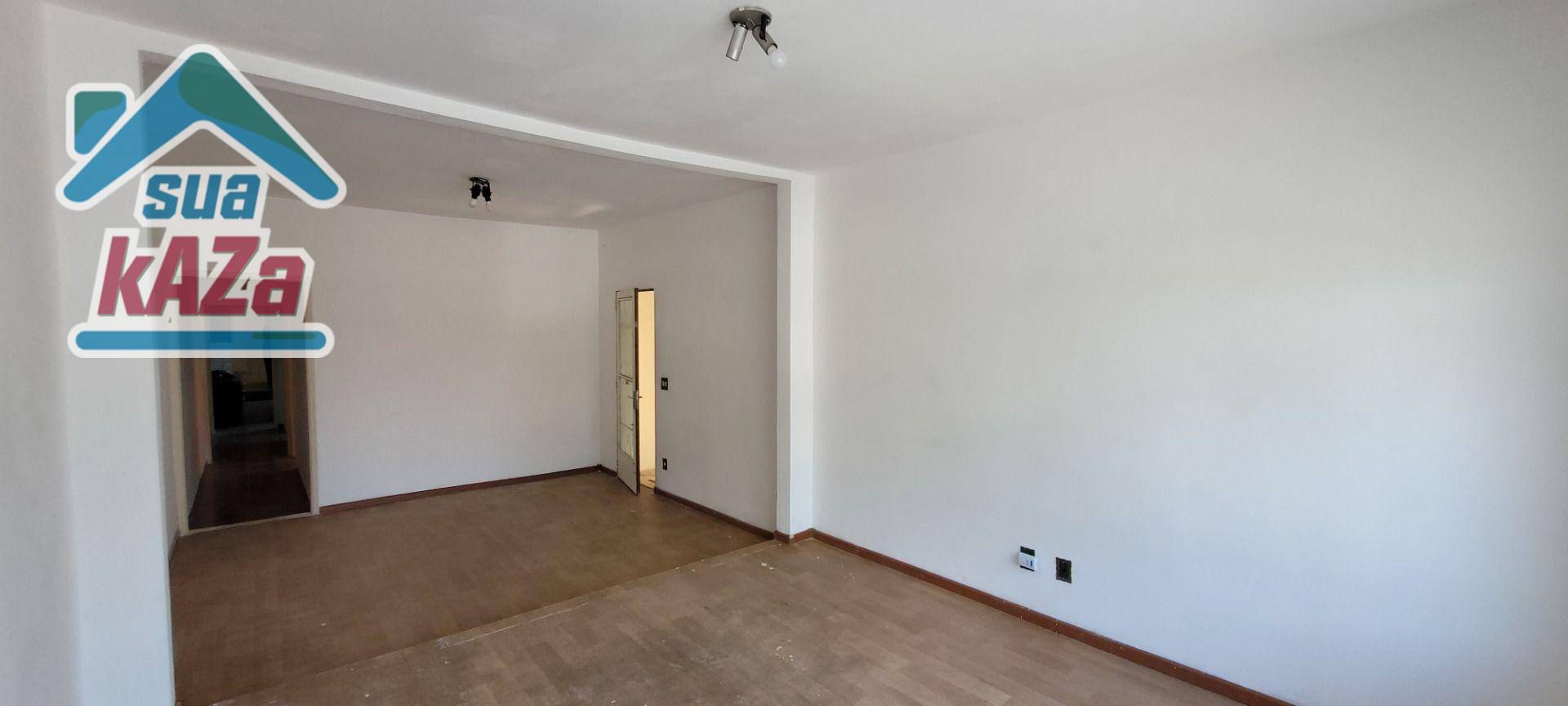 Casa à venda com 3 quartos, 262m² - Foto 10