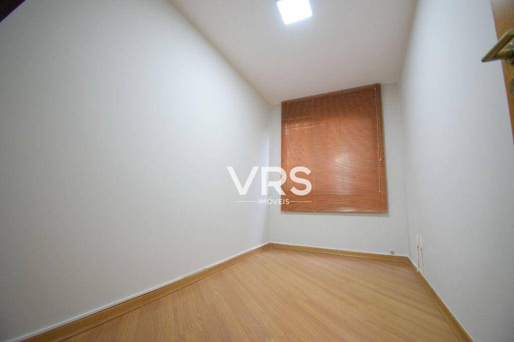 Apartamento para alugar com 2 quartos, 64m² - Foto 9