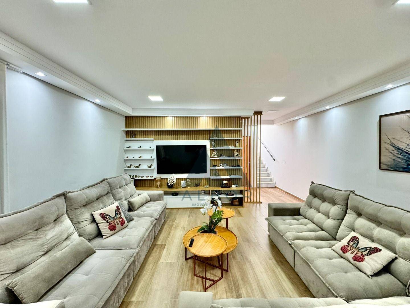 Casa de Condomínio, 4 quartos - Foto 1