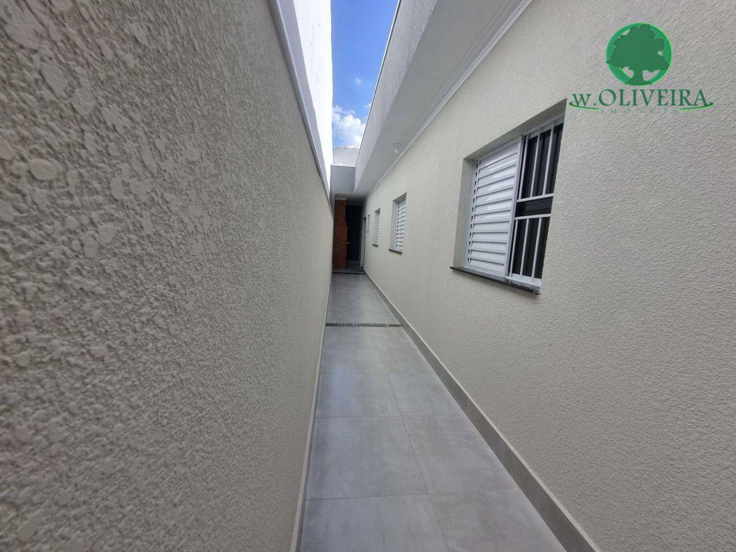 Casa à venda com 3 quartos, 90m² - Foto 13