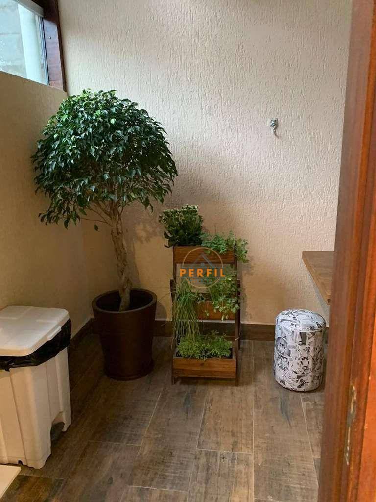Apartamento à venda com 2 quartos, 62m² - Foto 19