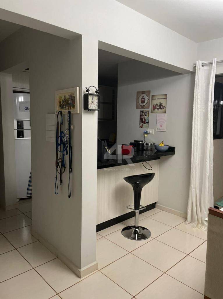 Apartamento à venda com 2 quartos, 60m² - Foto 6