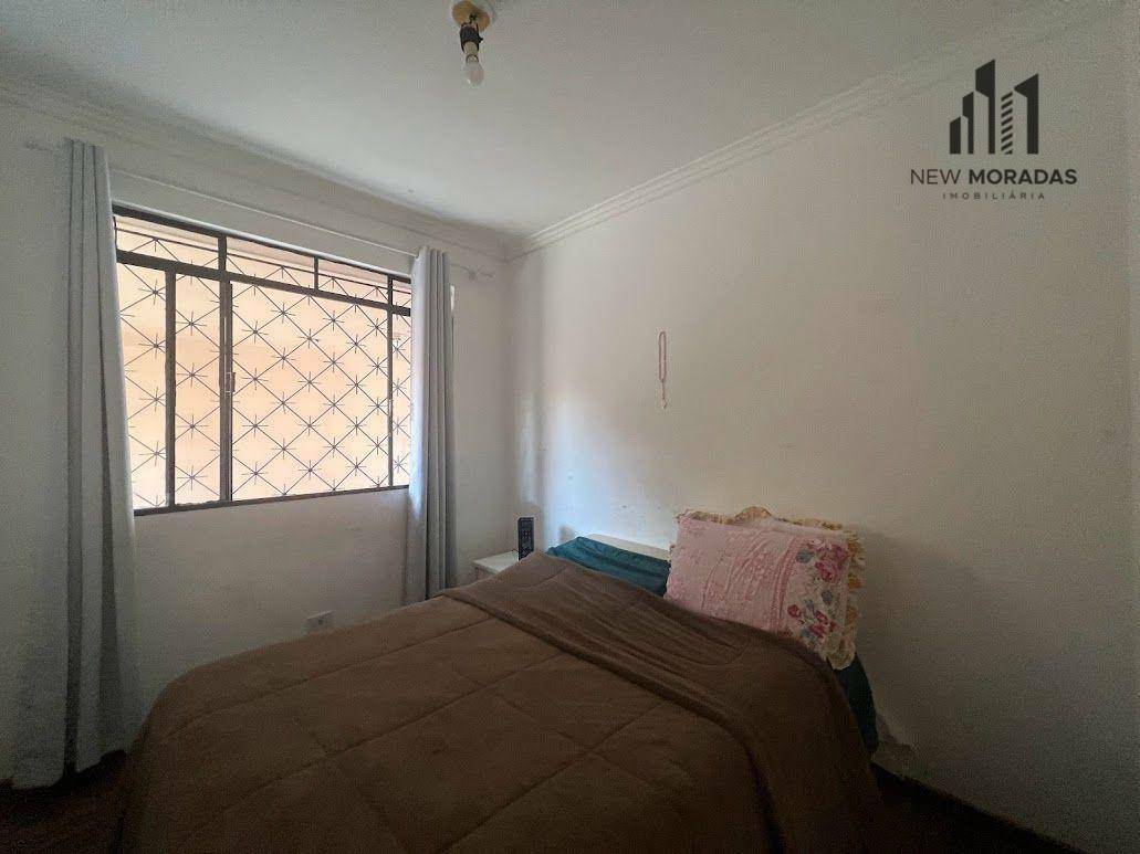 Casa à venda com 5 quartos, 229m² - Foto 11