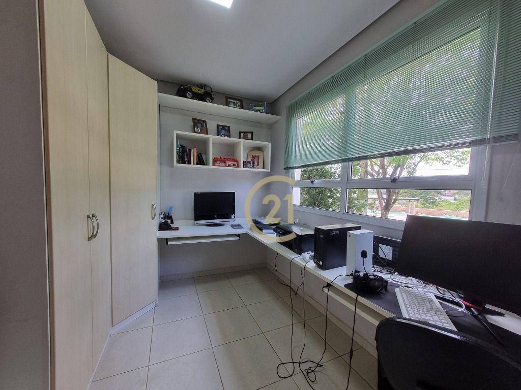 Casa de Condomínio à venda com 3 quartos, 224m² - Foto 25